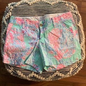 Beautiful mint and pink Callahan shorts size 6